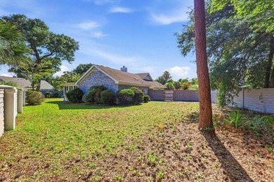 Come and see this beautiful beach oasis today. A beautiful brick - photo 39