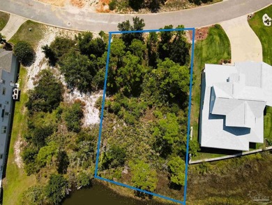 Waterfront lot in the Russell Bayou subdivision on Innerarity - photo 3