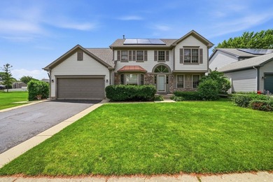 (private lake, pond, creek) Home Active Under Contract in Elgin Illinois