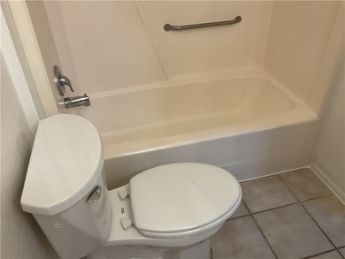 Move-In Ready! Charming 3-bedroom, 2-bath, 2-car garage home - photo 14