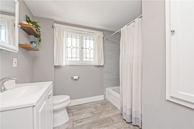 Welcome Home! This charming 3 bedroom and 1.5 bath Colonial in - photo 15