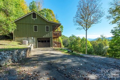3 Full Bedrooms plus Bunk Room! Offered FULLY FURNISHED, this - photo 18