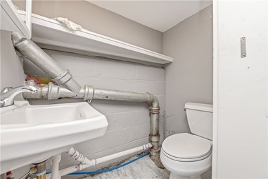 Welcome Home! This charming 3 bedroom and 1.5 bath Colonial in - photo 22