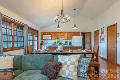 3 Full Bedrooms plus Bunk Room! Offered FULLY FURNISHED, this - photo 22