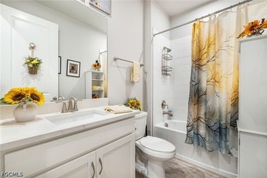 Welcome to Bonavie Cove, one of Fort Myers' most desirable gated - photo 23