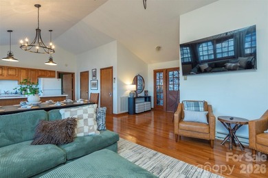 3 Full Bedrooms plus Bunk Room! Offered FULLY FURNISHED, this - photo 24
