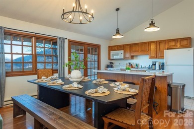 3 Full Bedrooms plus Bunk Room! Offered FULLY FURNISHED, this - photo 25