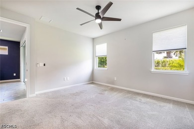Welcome to Bonavie Cove, one of Fort Myers' most desirable gated - photo 25