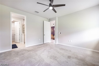 Welcome to Bonavie Cove, one of Fort Myers' most desirable gated - photo 26