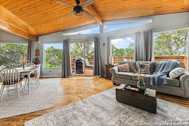 Lake Medina Home For Sale in Lakehills Texas