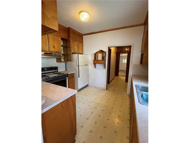 Must see!! Investor opportunity! Prime location near downtown - photo 2
