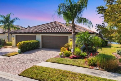 (private lake, pond, coastal) Home For Sale in Venice Florida