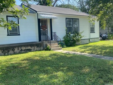 Woodlawn Lake Home For Sale in San Antonio Texas