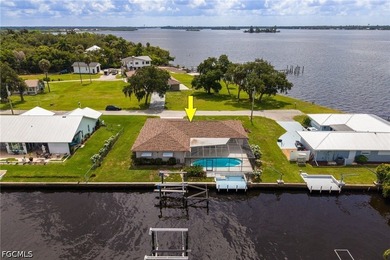Boat Lovers Paradise! This beautiful, newly remodeled home is - photo 31