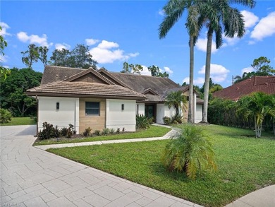 Exquisite Fully Remodeled Hawksridge Pool Home! Beautifully - photo 1