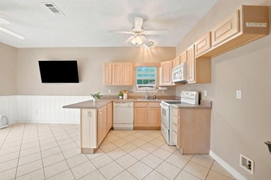 Welcome to one of Navarre's most sought-after neighborhoods--Tom - photo 43