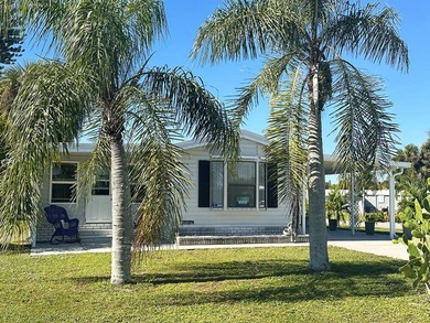 This 1320 square foot manufactured home in Bonita Terra features - photo 2