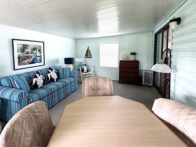 This 1320 square foot manufactured home in Bonita Terra features - photo 10