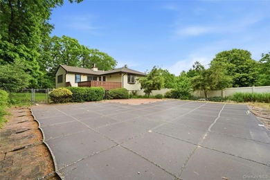 Amazing opportunity in Miller Place to own this beautiful - photo 26