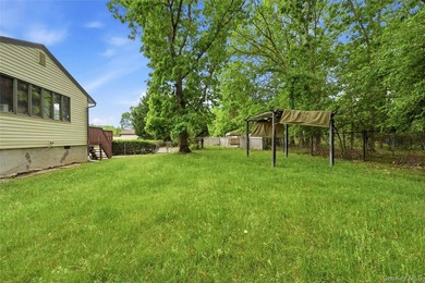 Amazing opportunity in Miller Place to own this beautiful - photo 27