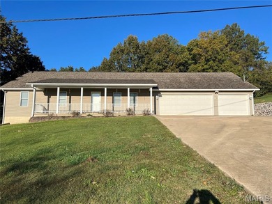 Belle Vista Lake Home For Sale in Jackson Missouri