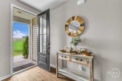 This 2-story, 5-bedroom, 3-bathroom beauty has laid all its - photo 11