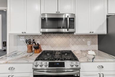 145 Pleasure Drive - Your Fully Furnished Lake Sam Rayburn - photo 12