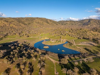 Located near Bear Valley Springs, the Black Oaks Ranch is a - photo 14