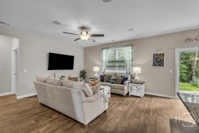 This 2-story, 5-bedroom, 3-bathroom beauty has laid all its - photo 19