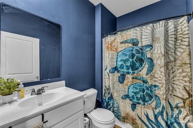 This 2-story, 5-bedroom, 3-bathroom beauty has laid all its - photo 22