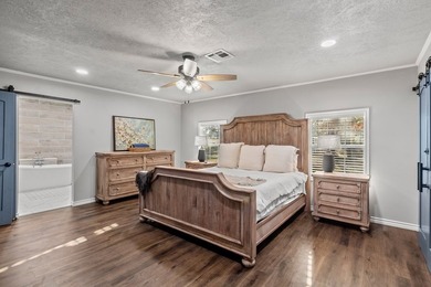 145 Pleasure Drive - Your Fully Furnished Lake Sam Rayburn - photo 23
