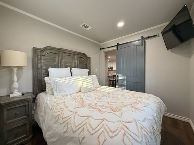 145 Pleasure Drive - Your Fully Furnished Lake Sam Rayburn - photo 24