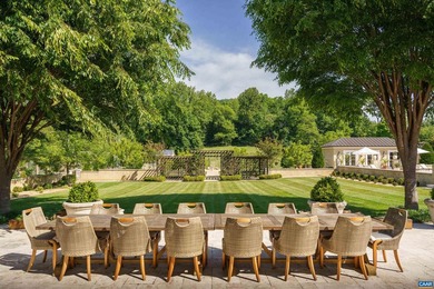 Set amidst 17 beautifully landscaped acres, Monte Ventoso is an - photo 25