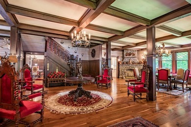'Tojenka' is a rare Big Moose Lake estate offering an - photo 26