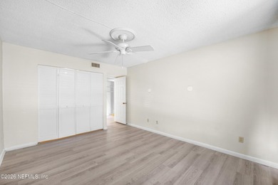 **RENOVATED**FIRST FLOOR**GREAT LOCATION** This charming - photo 29