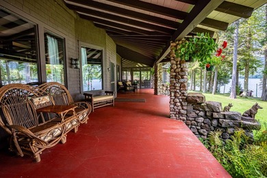 'Tojenka' is a rare Big Moose Lake estate offering an - photo 44