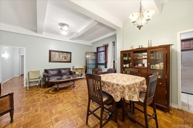 Beautiful 2-Bedroom Condo with Private Terrace Entrance in - photo 10