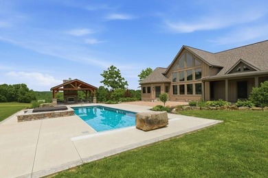 Craftsmanship meets country, perched in one of Ohio's most - photo 5
