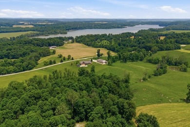 Craftsmanship meets country, perched in one of Ohio's most - photo 10