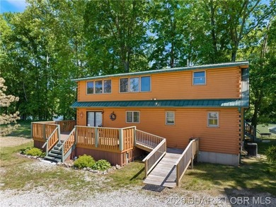 PRICE IMPROVEMENT! Welcome to your dream sanctuary, an inviting - photo 12