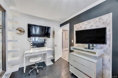 Welcome to 115 Dahlia Drive, a beautifully maintained 4-bedroom - photo 22