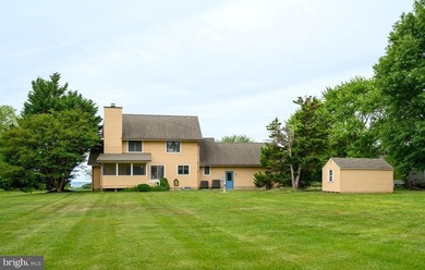Much loved home sited on 1.03 acres offering sunset views over - photo 29