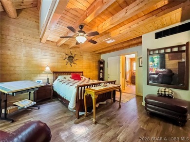 PRICE IMPROVEMENT! Welcome to your dream sanctuary, an inviting - photo 30