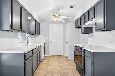 WELL CARED FOR all brick home on large tree shaded lot with new - photo 10