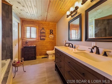 PRICE IMPROVEMENT! Welcome to your dream sanctuary, an inviting - photo 34