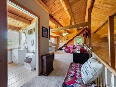 PRICE IMPROVEMENT! Welcome to your dream sanctuary, an inviting - photo 39
