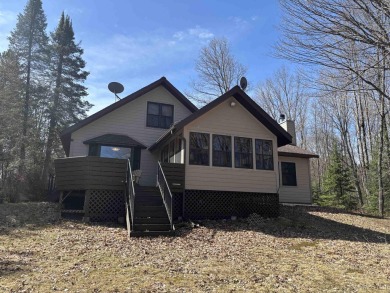 Lake Home For Sale in Winchester T-WI, Wisconsin