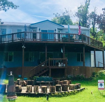 *PRICE REDUCED* Beautiful 4 Bedroom Water Front Home!!! - Lake Home For Sale in Keytesville, Missouri