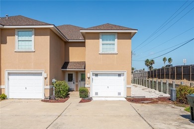 Experience life on the water in this fully furnished 3-bedroom - photo 2