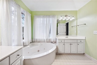 Chapel Hills presents this beautifully appointed traditional - photo 19